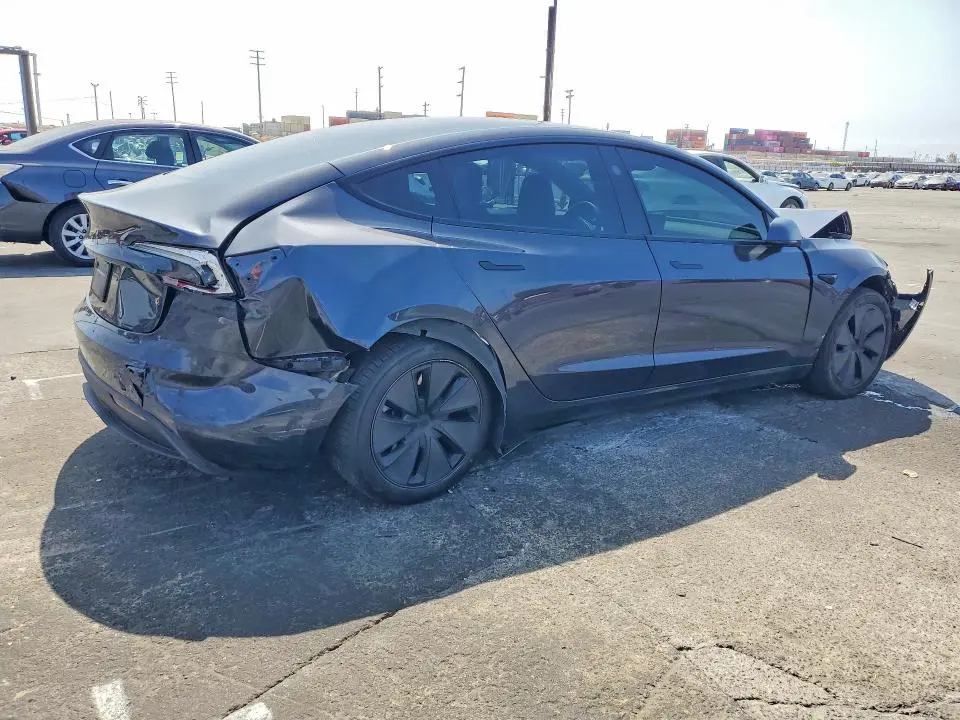 2024 TESLA MODEL 3   