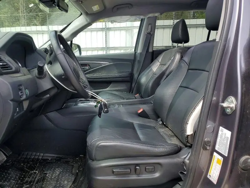 2021 HONDA PILOT SE  