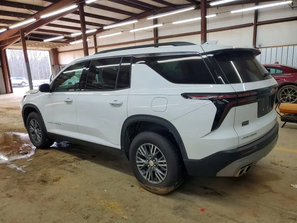 2025 CHEVROLET TRAVERSE LT  