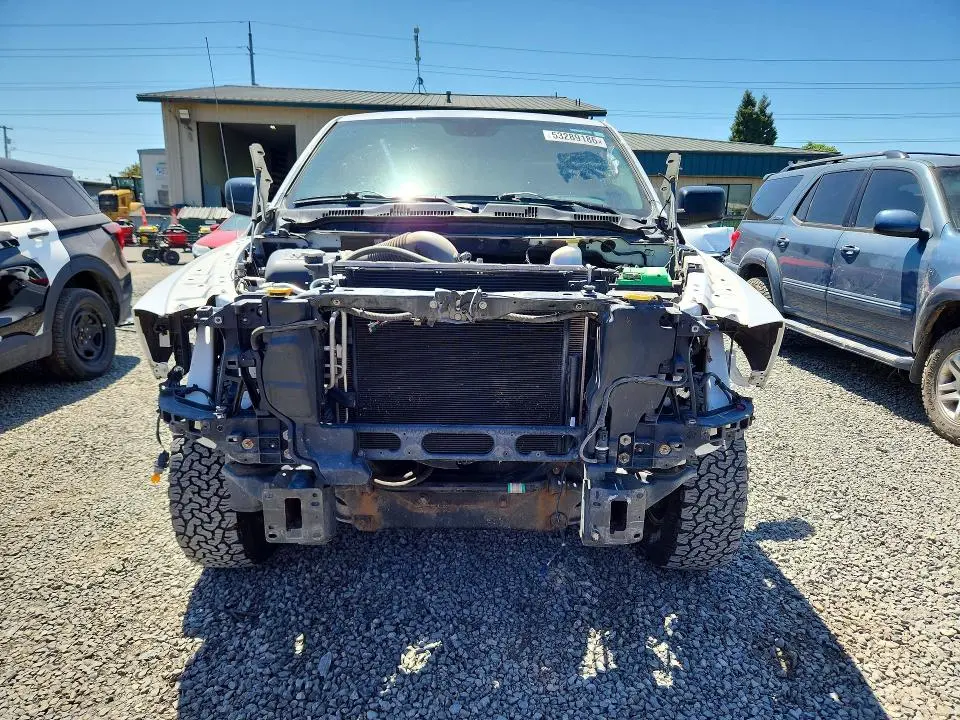 2015 RAM 1500 ST  