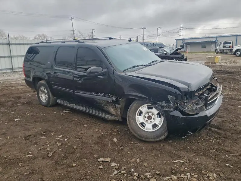 2014 CHEVROLET SUBURBAN K1500 LT  