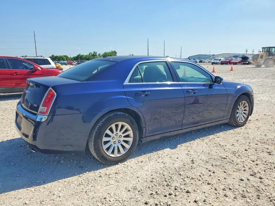 2013 CHRYSLER 300   
