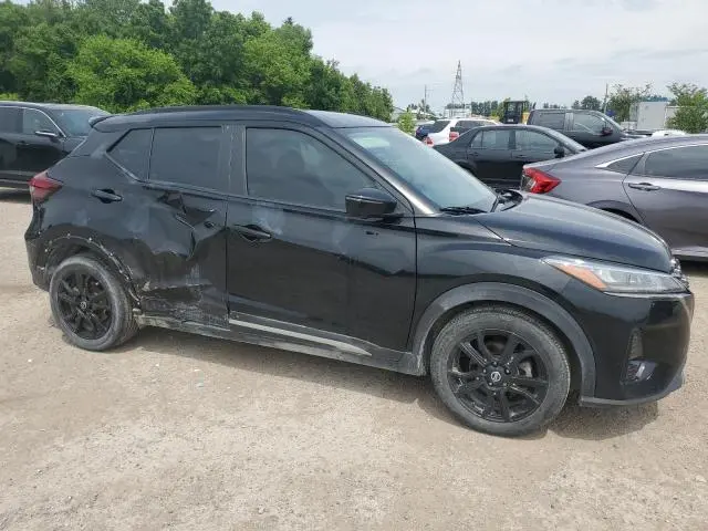 2021 NISSAN KICKS SR  