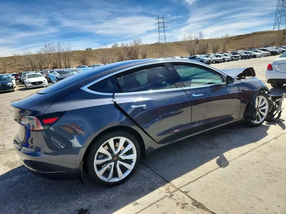 2020 TESLA MODEL 3   