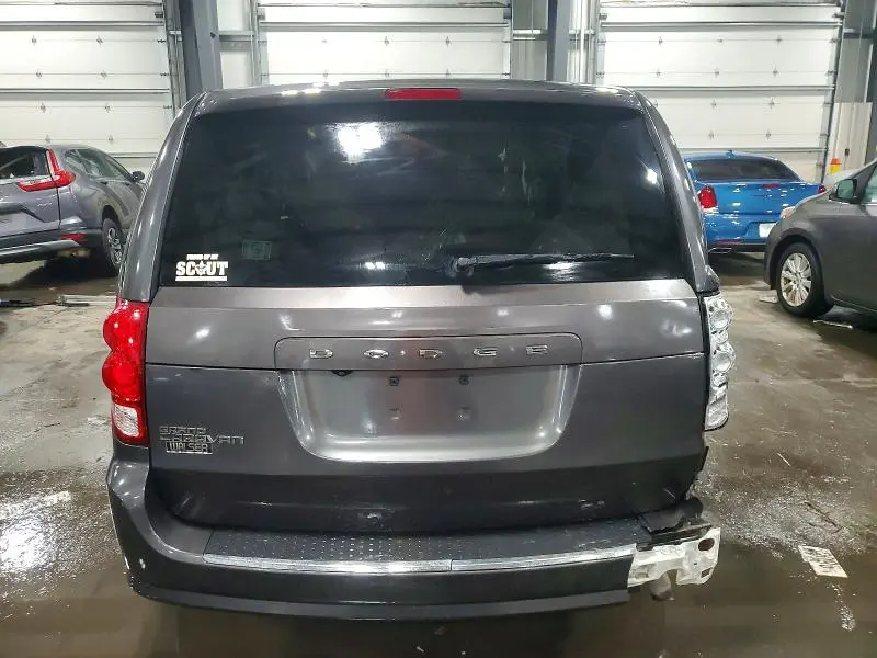 2017 DODGE GRAND CARAVAN SE  