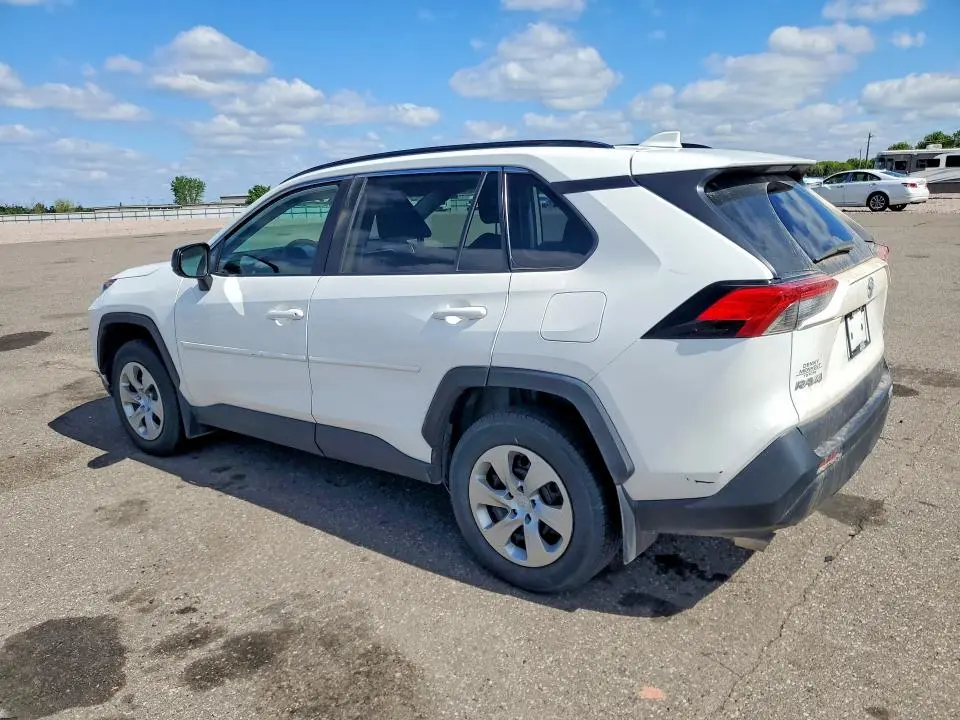 2021 TOYOTA RAV4 LE  
