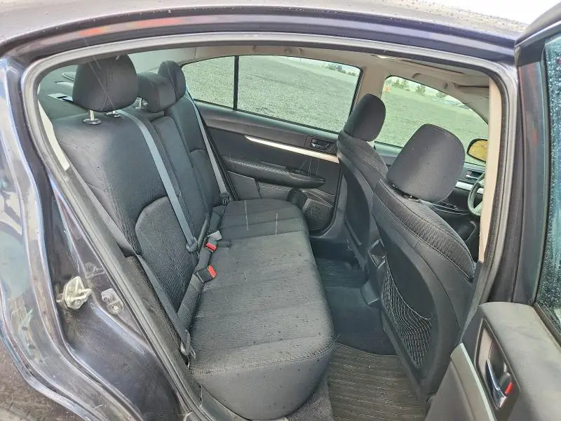 2010 SUBARU LEGACY 2.5I PREMIUM  