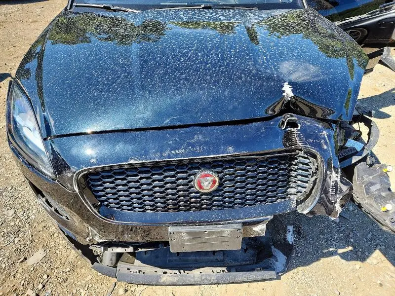2018 JAGUAR E-PACE SE  