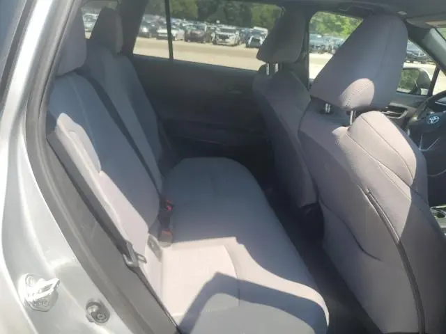 2024 TOYOTA COROLLA CROSS SE  
