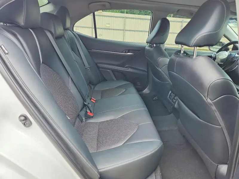 2019 TOYOTA CAMRY XSE V6  