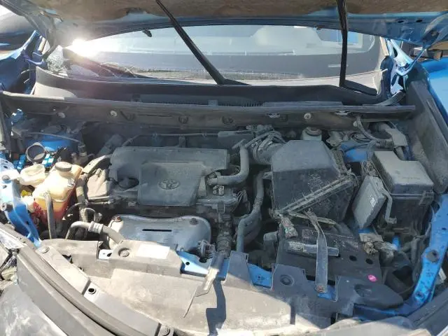 2016 TOYOTA RAV4 SE  