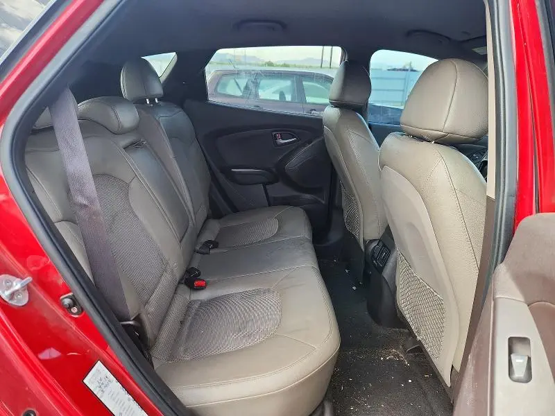 2014 HYUNDAI TUCSON SE  