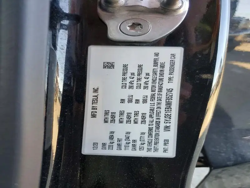 2021 TESLA MODEL 3   