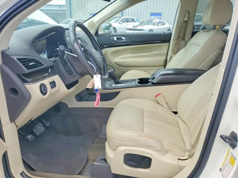 2013 LINCOLN MKT   