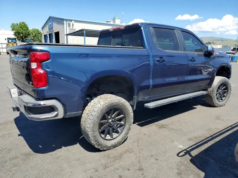 2021 CHEVROLET SILVERADO K1500 LT  