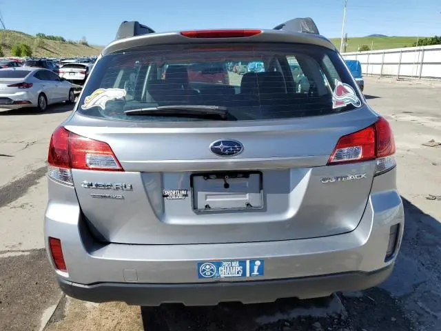 2010 SUBARU OUTBACK 2.5I  