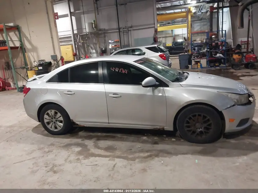 2011 CHEVROLET CRUZE 1LT