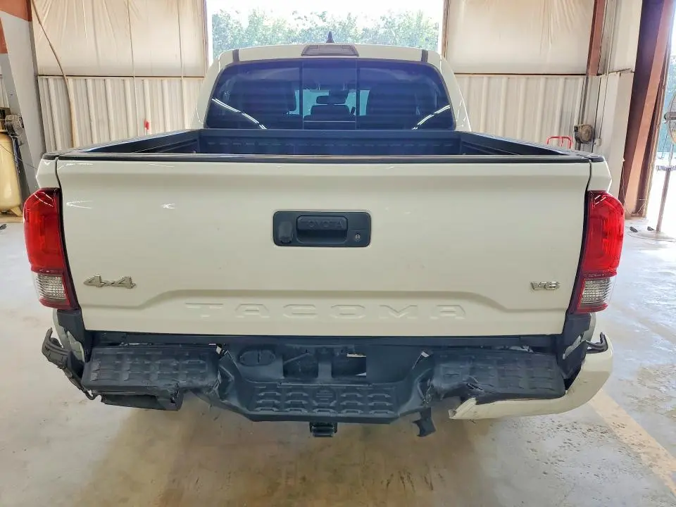 2023 TOYOTA TACOMA SR5 V6  