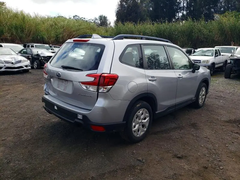 2020 SUBARU FORESTER   