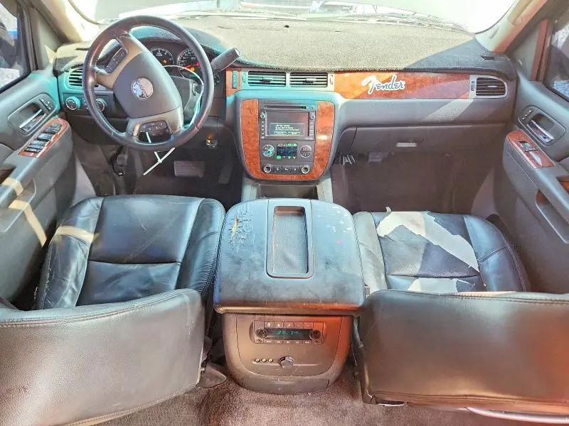 2011 GMC YUKON XL C1500 SLT  