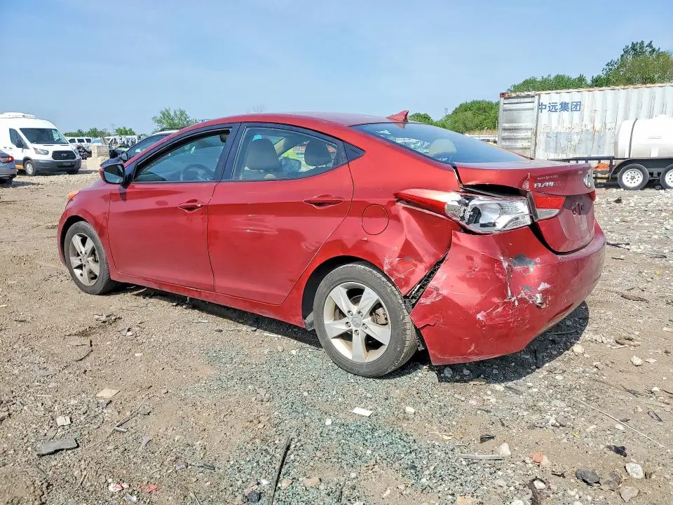 2011 HYUNDAI ELANTRA   