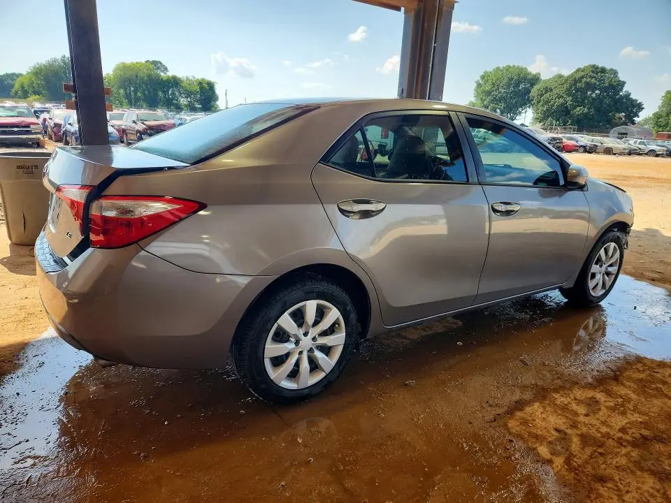 2015 TOYOTA COROLLA LE  
