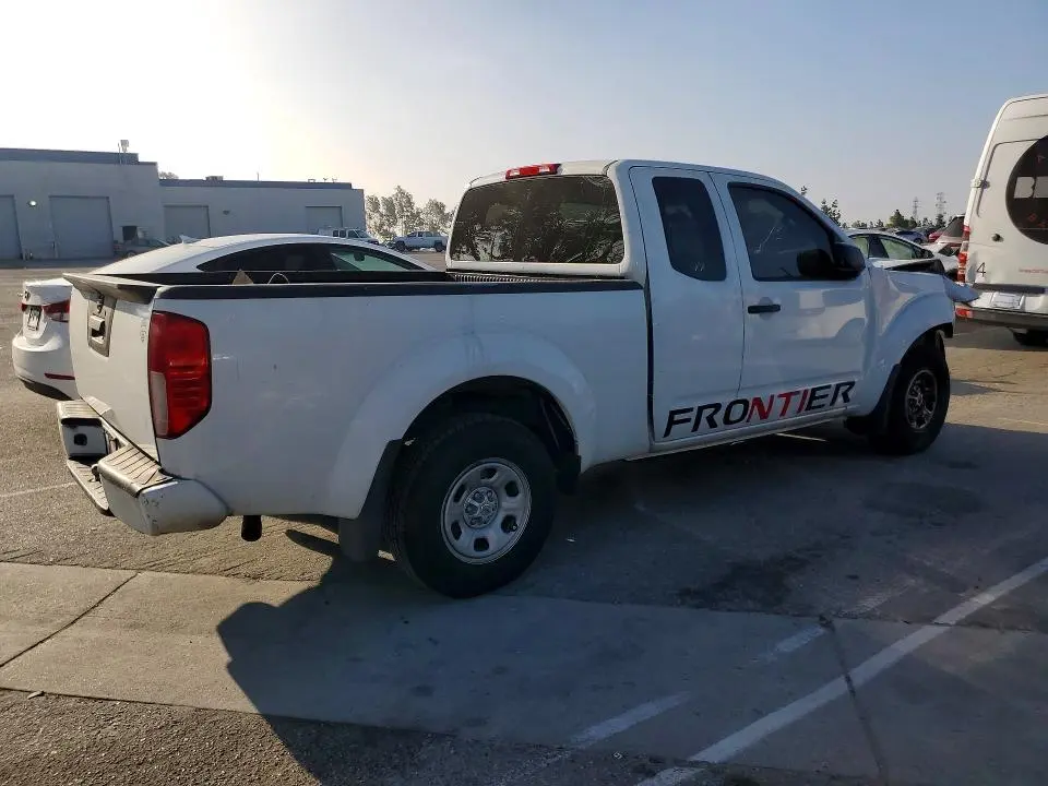 2019 NISSAN FRONTIER S  