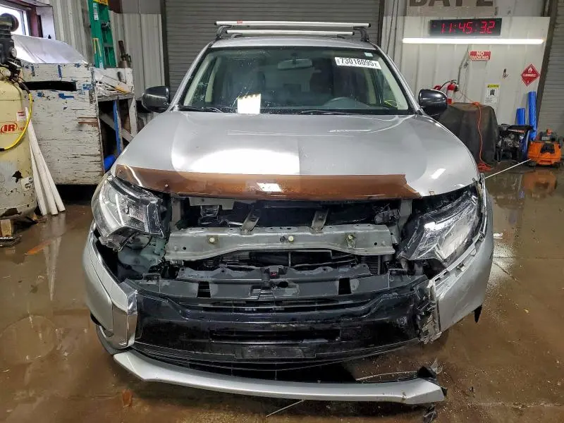 2018 MITSUBISHI OUTLANDER ES  