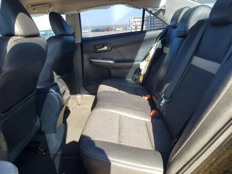 2013 TOYOTA CAMRY SE  