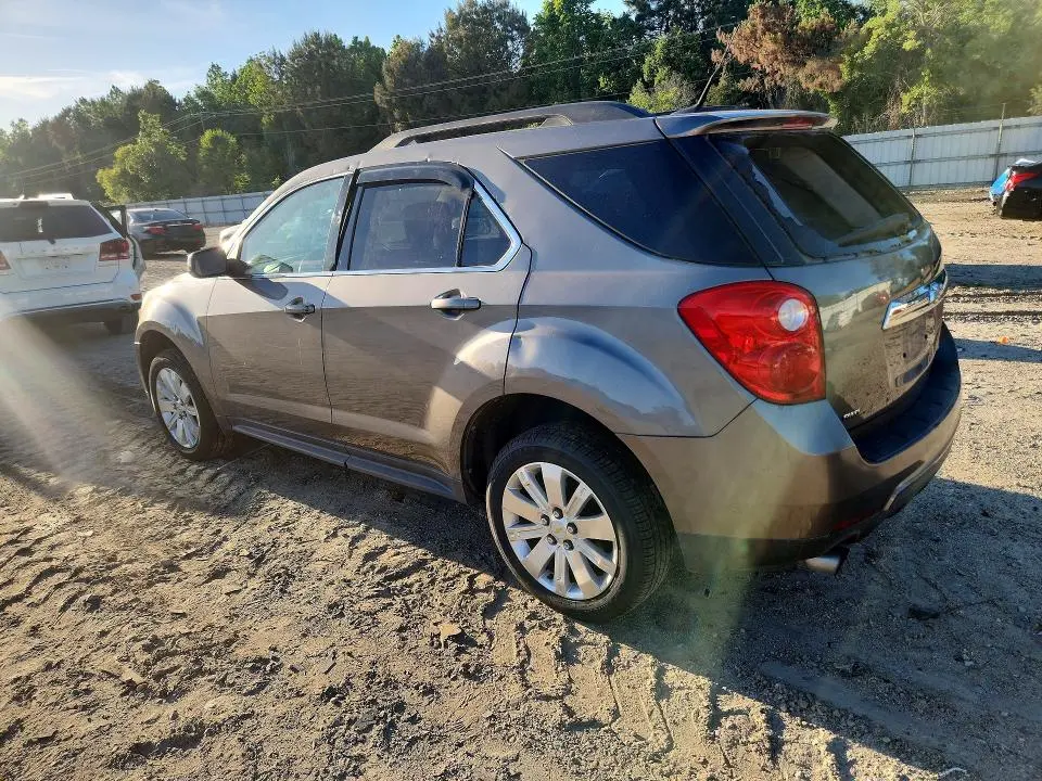 2011 CHEVROLET EQUINOX LT  