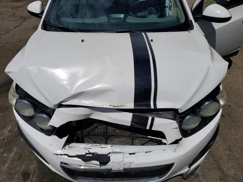 2015 CHEVROLET SONIC LT  
