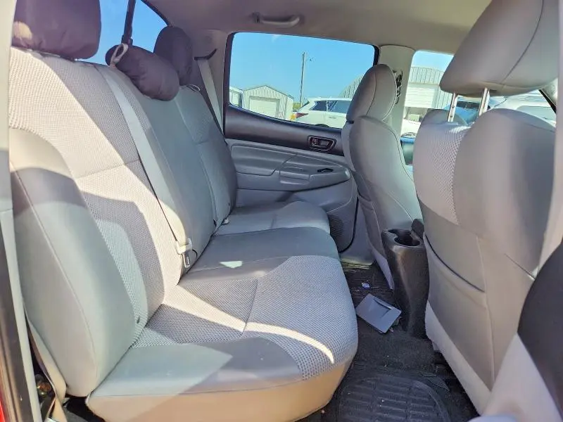2014 TOYOTA TACOMA V6  