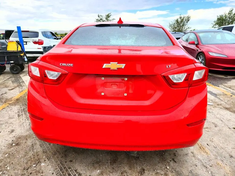 2017 CHEVROLET CRUZE LT  