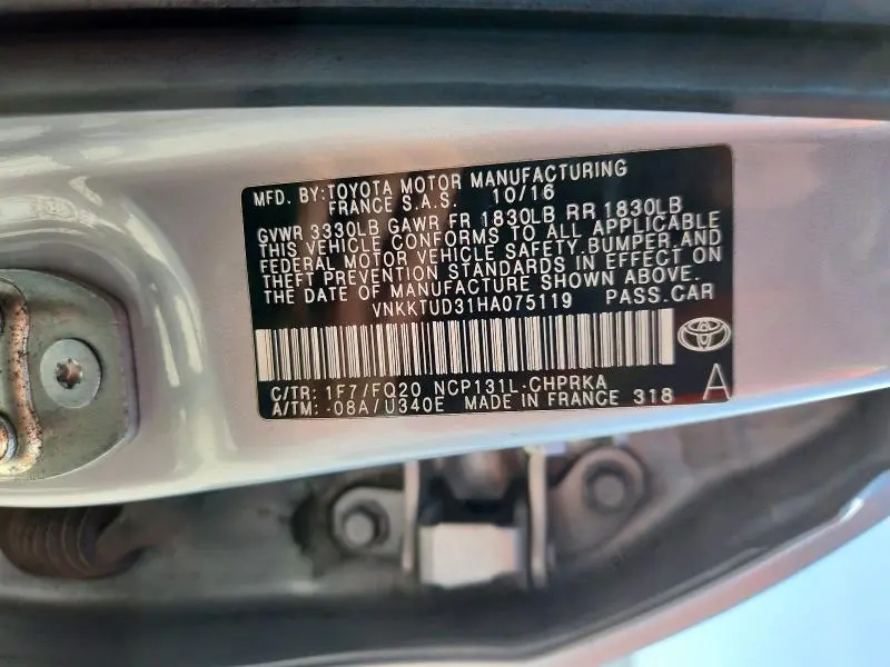 2017 TOYOTA YARIS 5-DOOR L FLEET  