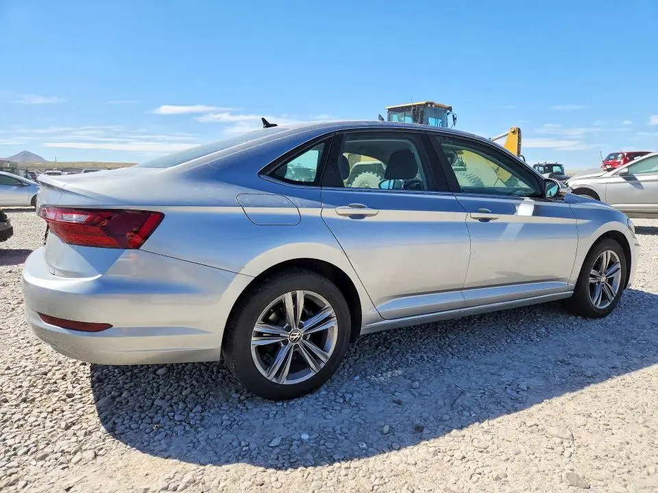 2022 VOLKSWAGEN JETTA SE  