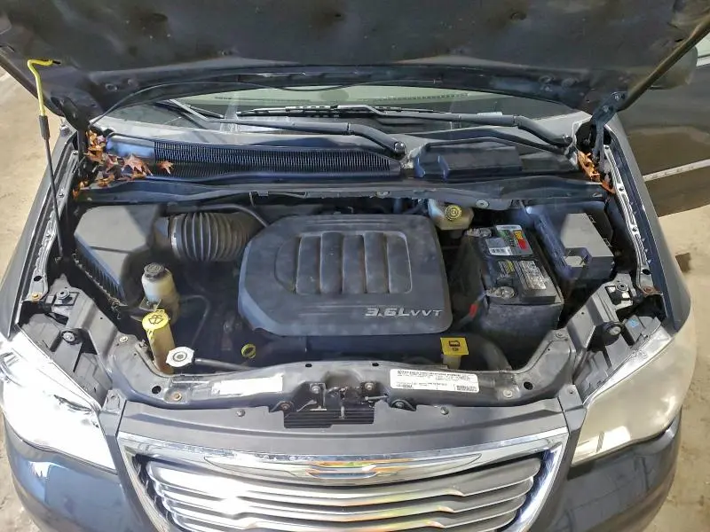 2012 CHRYSLER TOWN & COUNTRY TOURING  