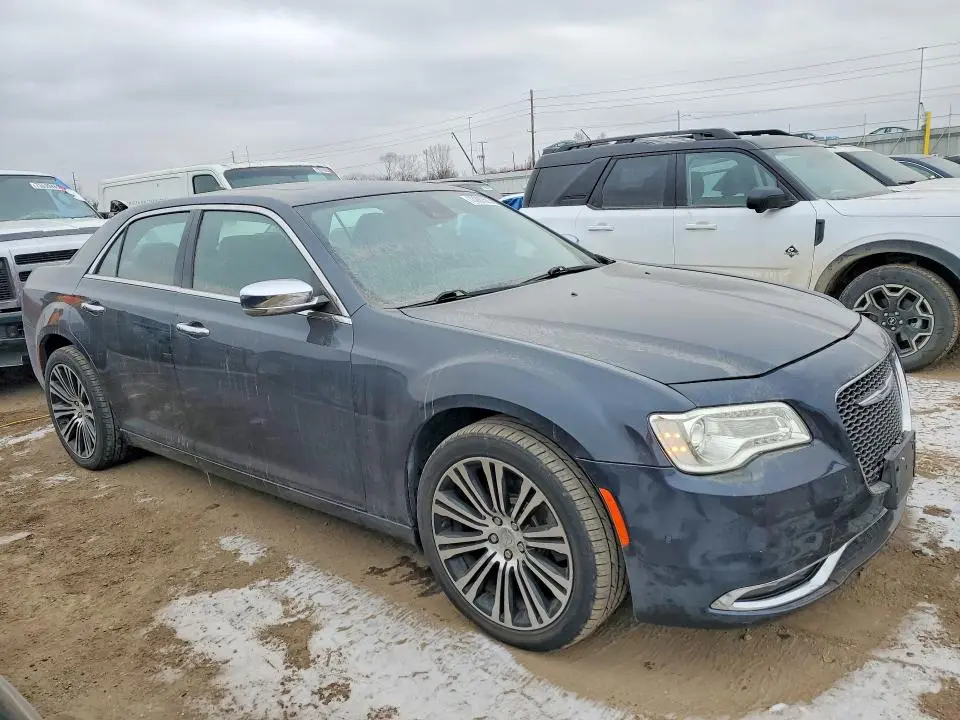 2017 CHRYSLER 300C   