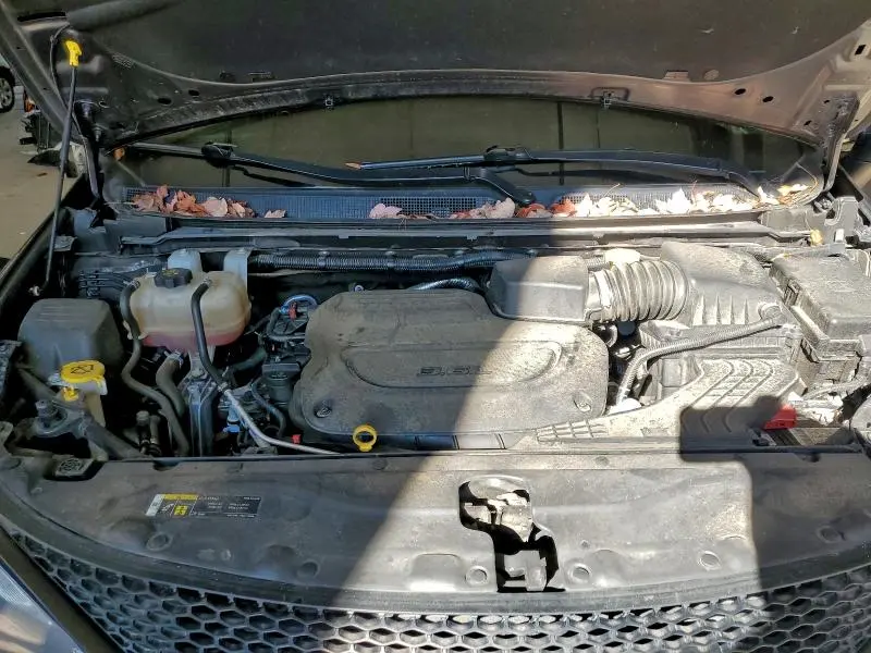 2021 CHRYSLER VOYAGER LX  