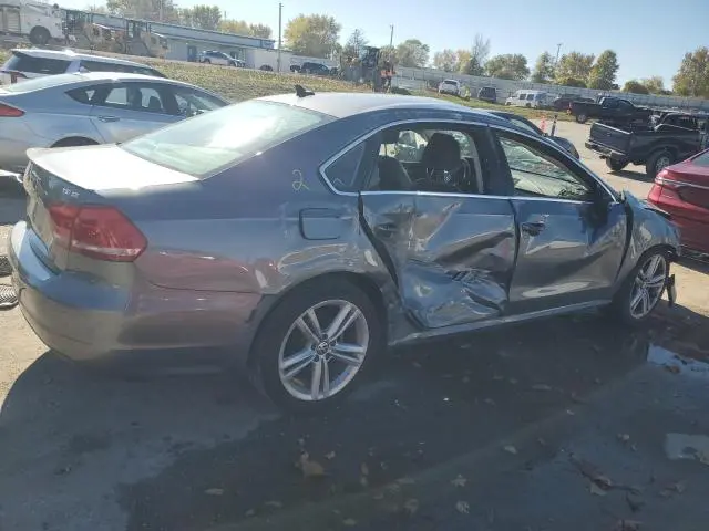 2014 VOLKSWAGEN PASSAT SE  