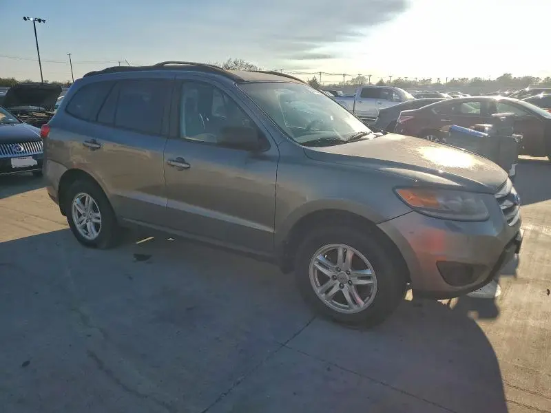 2012 HYUNDAI SANTA FE GLS  
