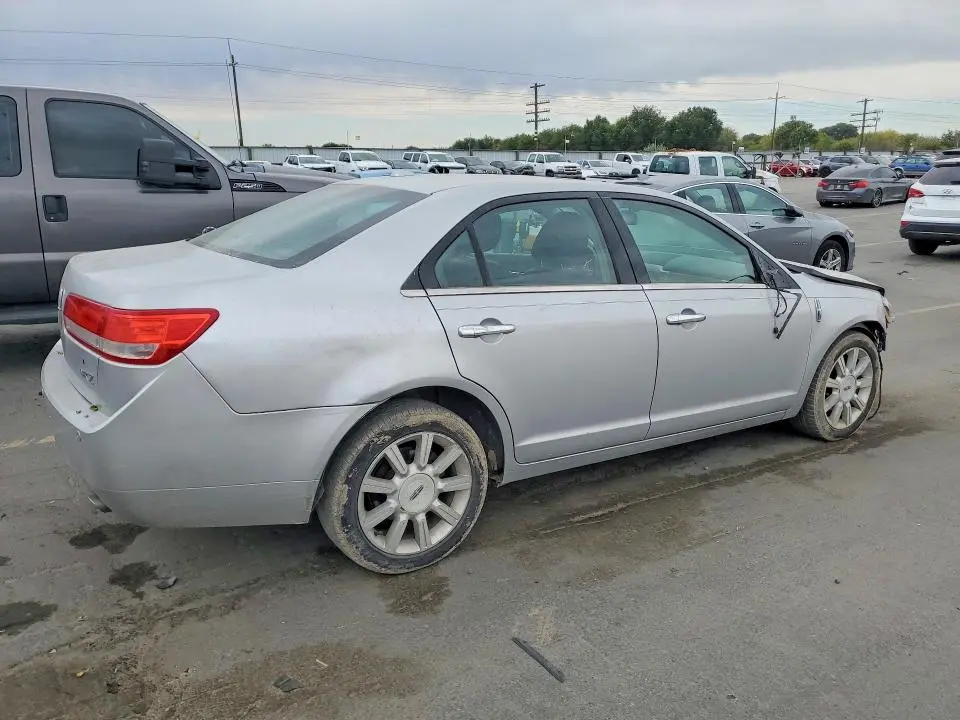 2010 LINCOLN MKZ   
