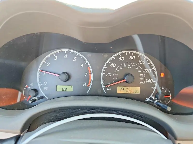 2010 TOYOTA COROLLA BASE  