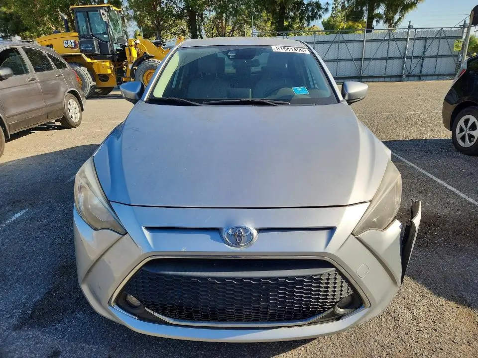 2019 TOYOTA YARIS LE  