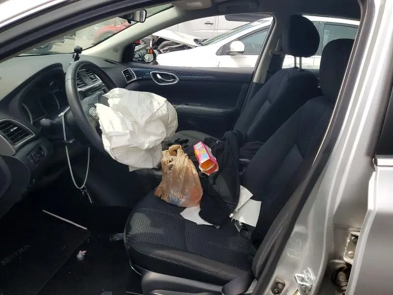 2017 NISSAN SENTRA SR  