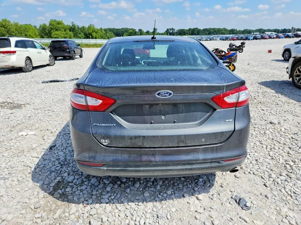 2016 FORD FUSION SE  