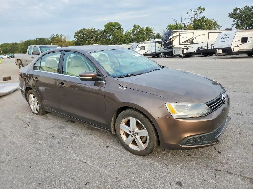 2014 VOLKSWAGEN JETTA TDI  