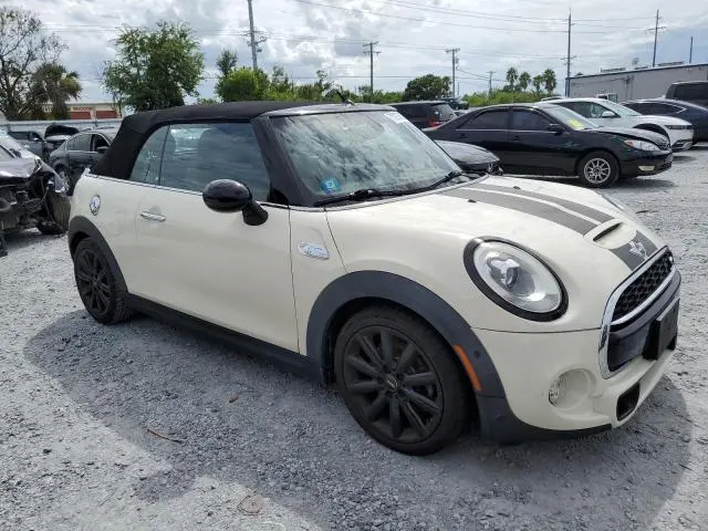 2018 MINI COOPER S  
