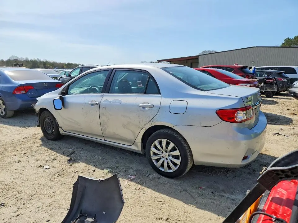2013 TOYOTA COROLLA LE  