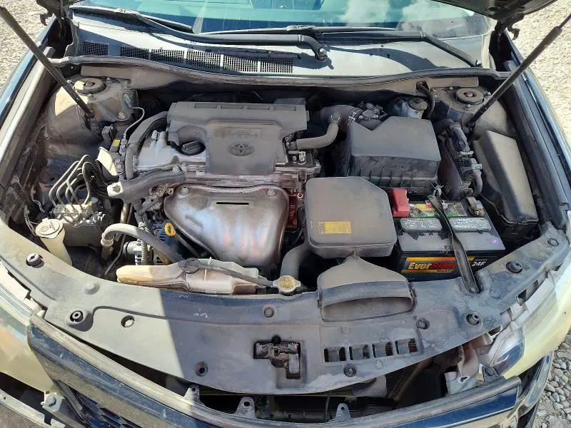 2012 TOYOTA CAMRY SE  