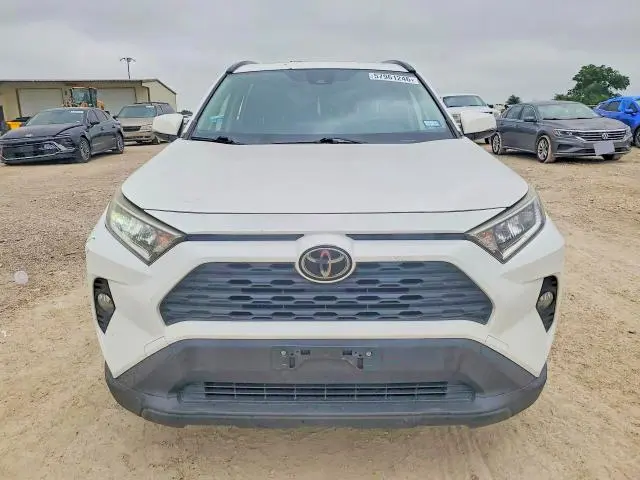 2019 TOYOTA RAV4 XLE  